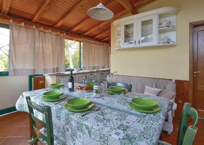 La Pedrera Nyaraló *