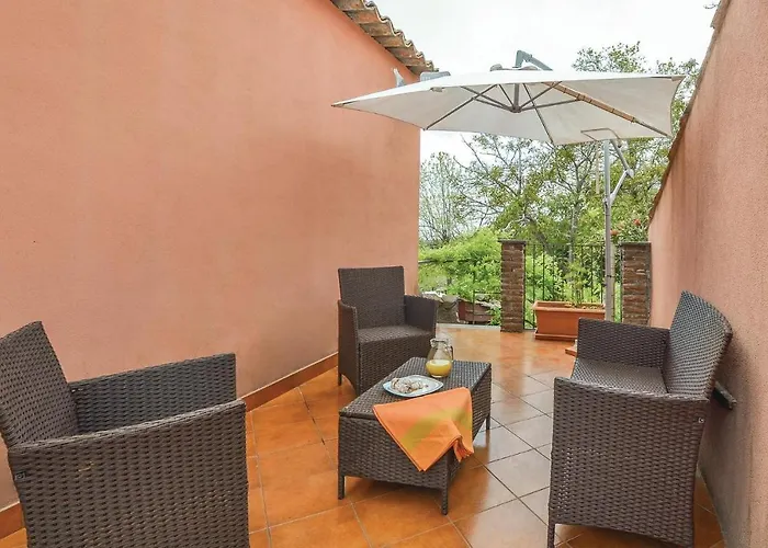 La Pedrera Nyaraló *